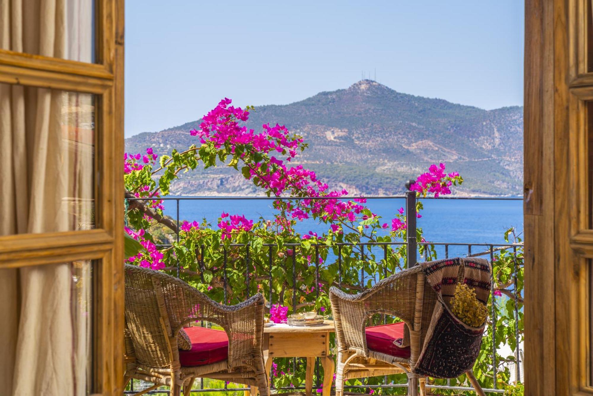 Fidanka Hotel Kalkan Exterior photo