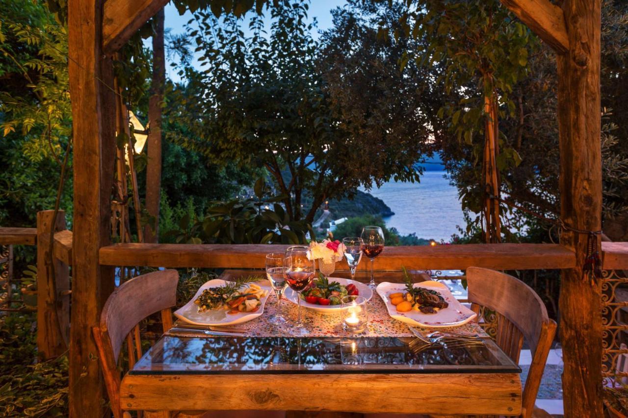Fidanka Hotel Kalkan Exterior photo