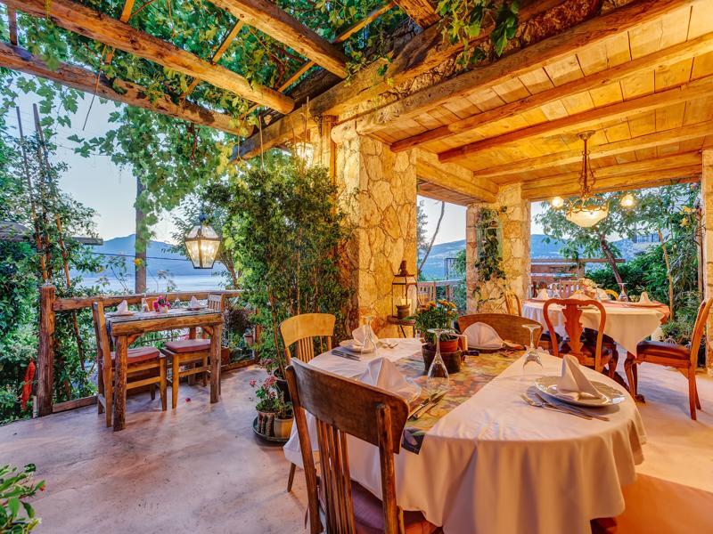 Fidanka Hotel Kalkan Exterior photo