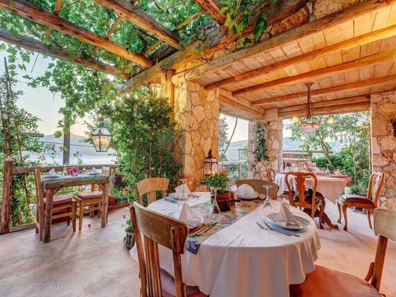 Fidanka Hotel Kalkan Exterior photo